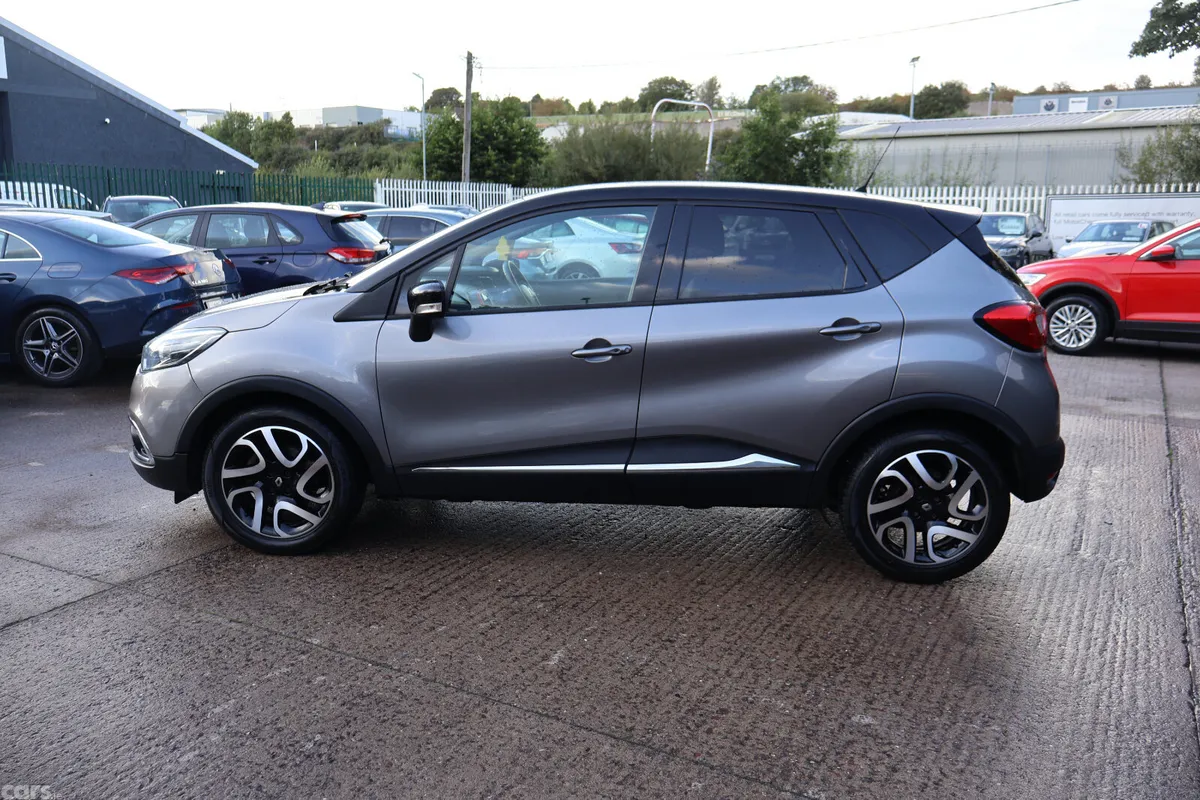 Renault Captur Hatchback, Diesel, 2015, Grey
