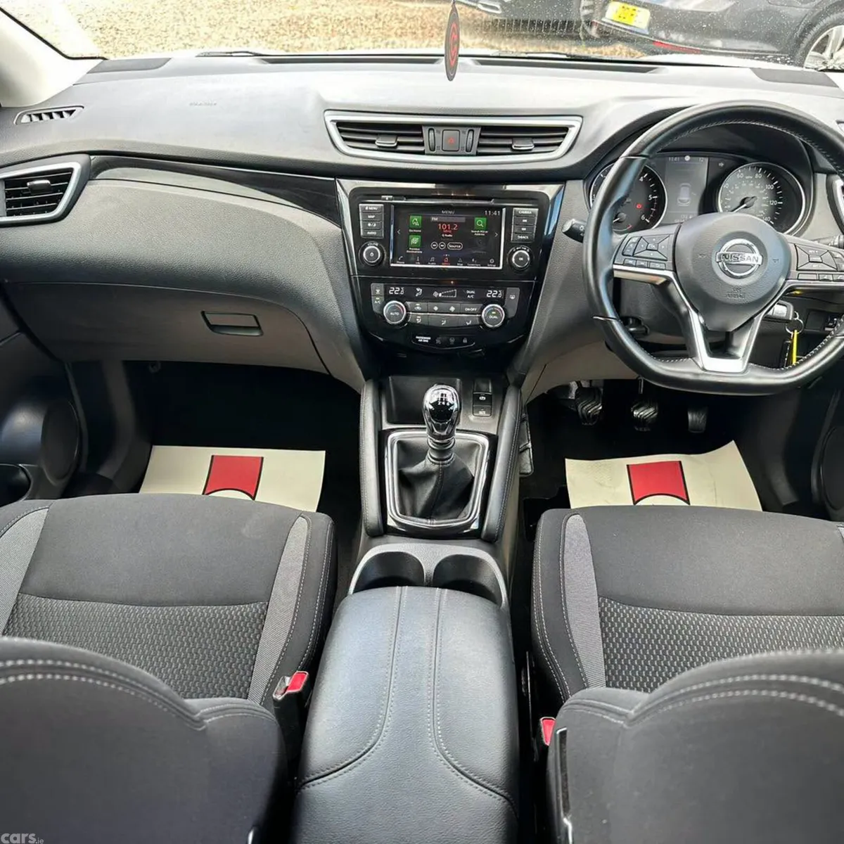 Nissan Qashqai SUV, Diesel, 2019, White