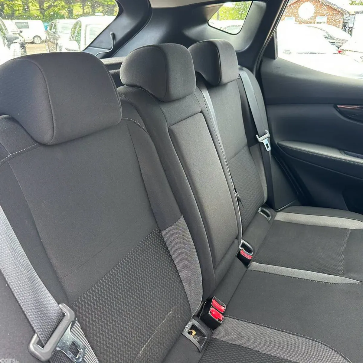 Nissan Qashqai SUV, Diesel, 2019, White