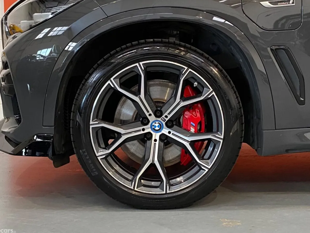 BMW X5 Estate, Petrol Hybrid, 2022, Grey