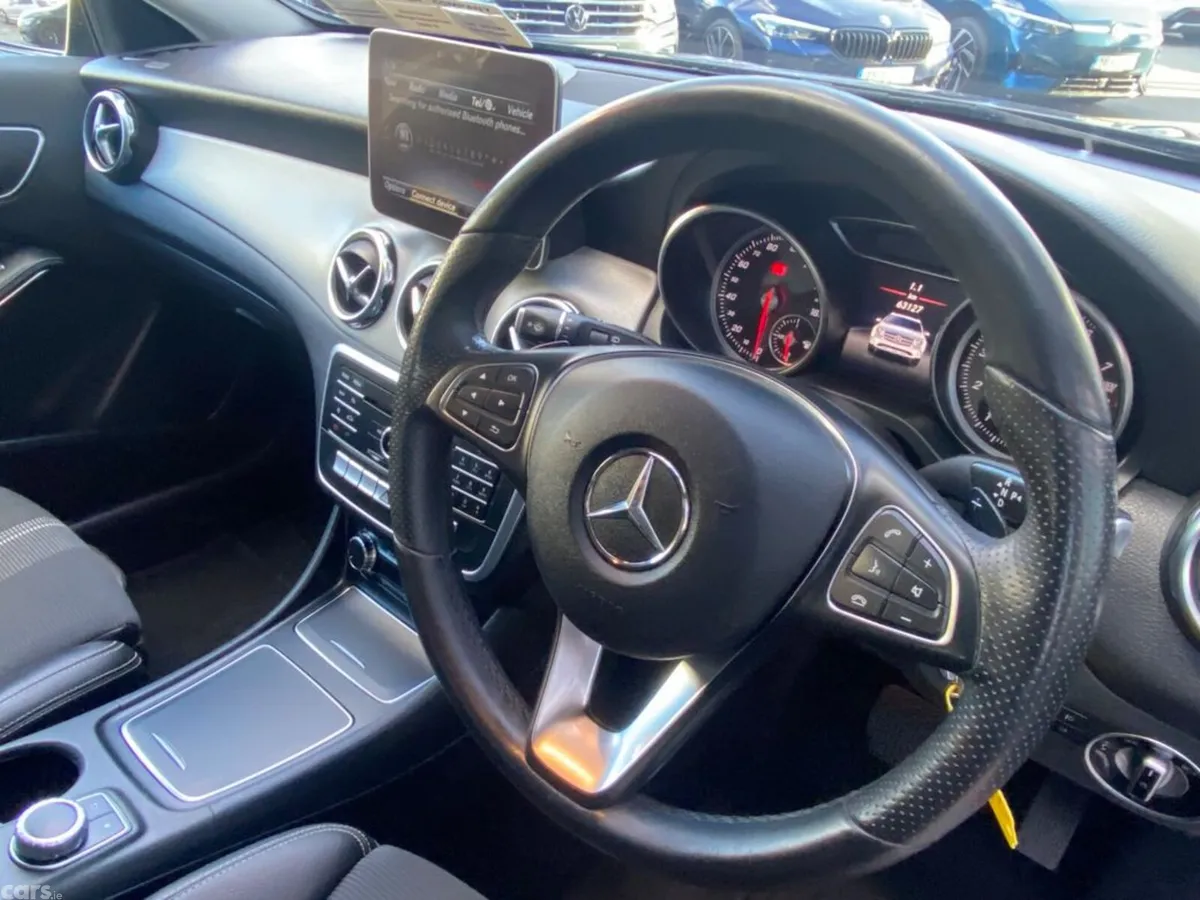 Mercedes-Benz GLA Estate, Petrol, 2020, Black