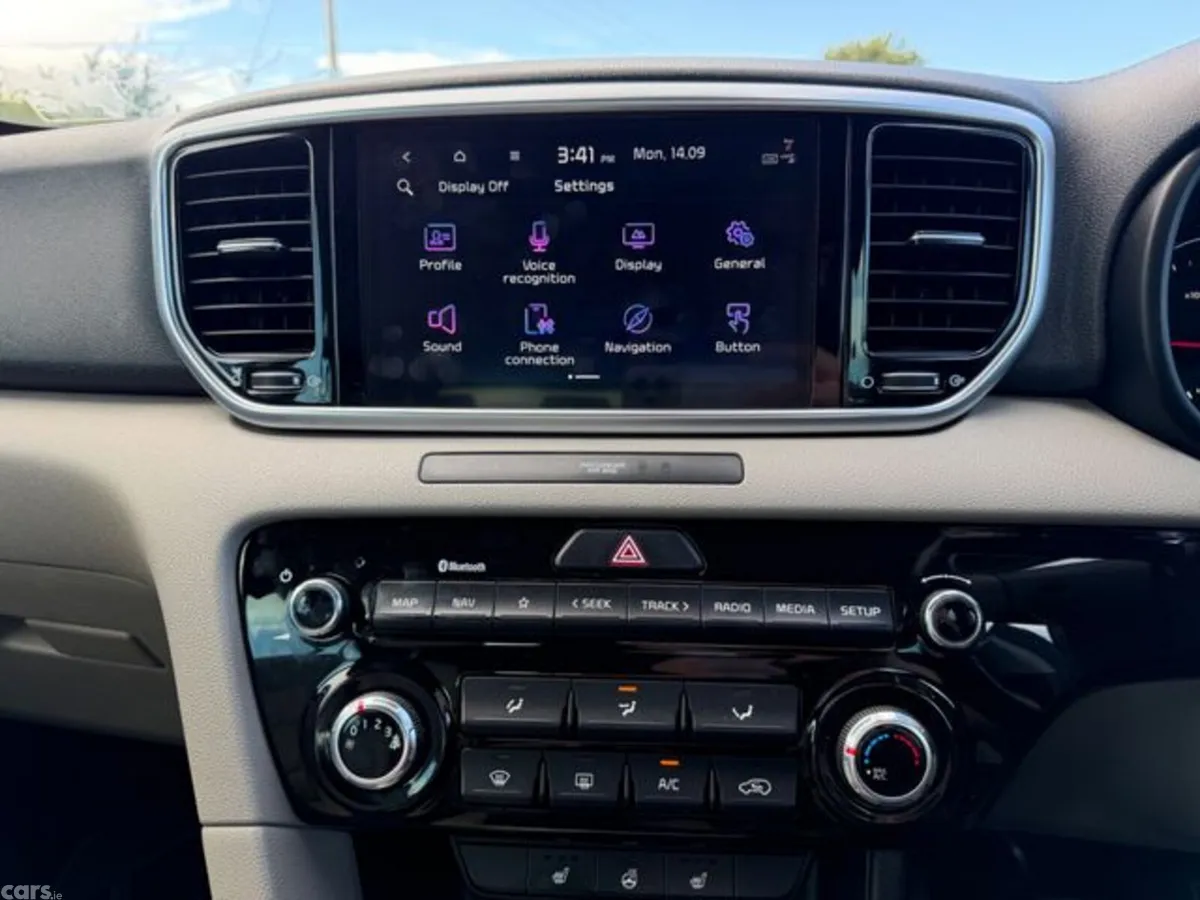 Kia Sportage MPV, Diesel Hybrid, 2021, Black