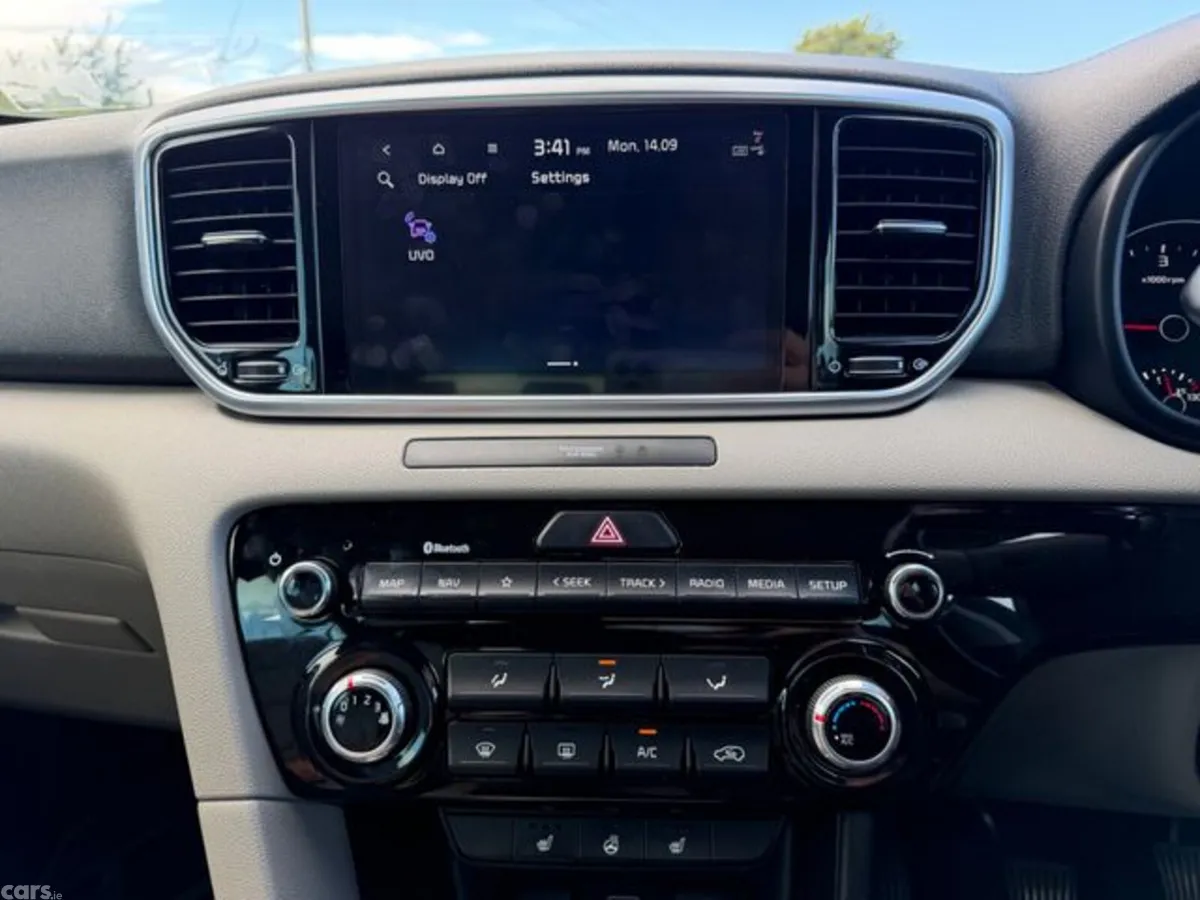 Kia Sportage MPV, Diesel Hybrid, 2021, Black