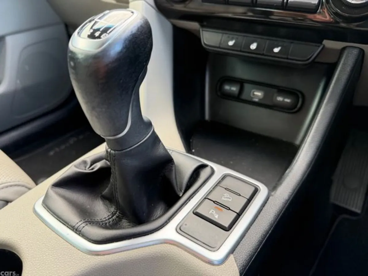 Kia Sportage MPV, Diesel Hybrid, 2021, Black