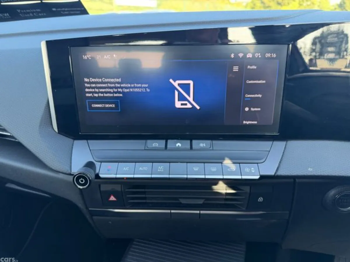 Opel Astra Hatchback, Diesel, 2023, Grey