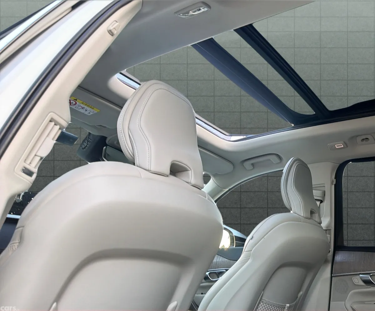 Volvo XC90 SUV, Petrol Plug-in Hybrid, 2024, White