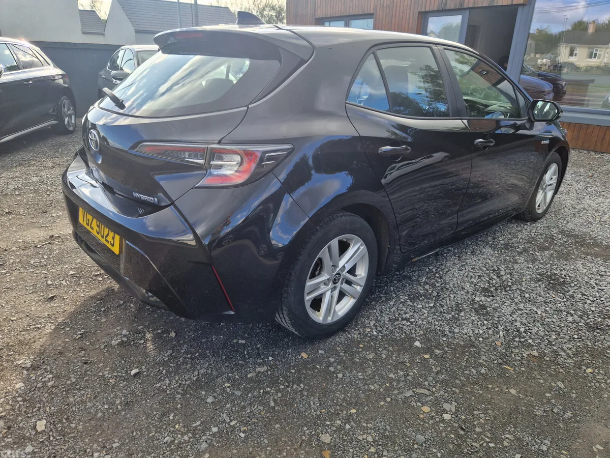 Toyota Corolla Hatchback, Petrol Hybrid, 2022, Black