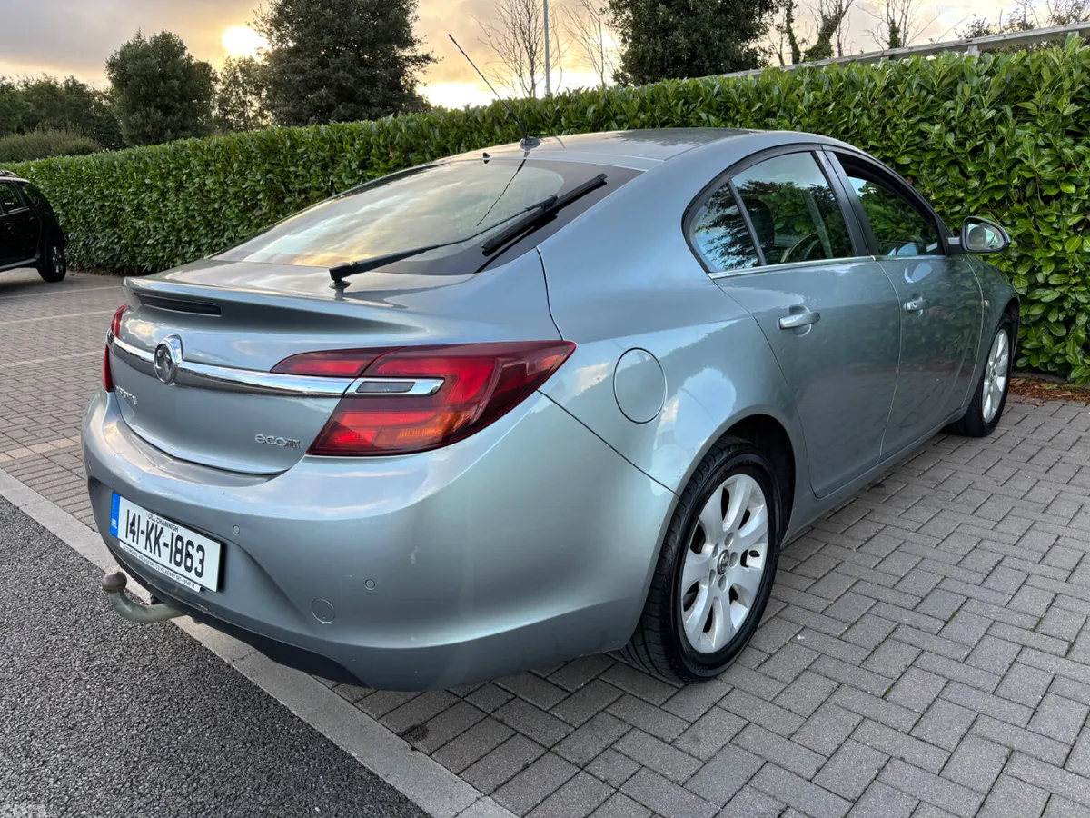 Opel Insignia Hatchback, Diesel, 2014, Silver