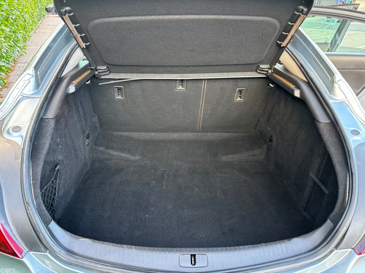 Opel Insignia Hatchback, Diesel, 2014, Silver