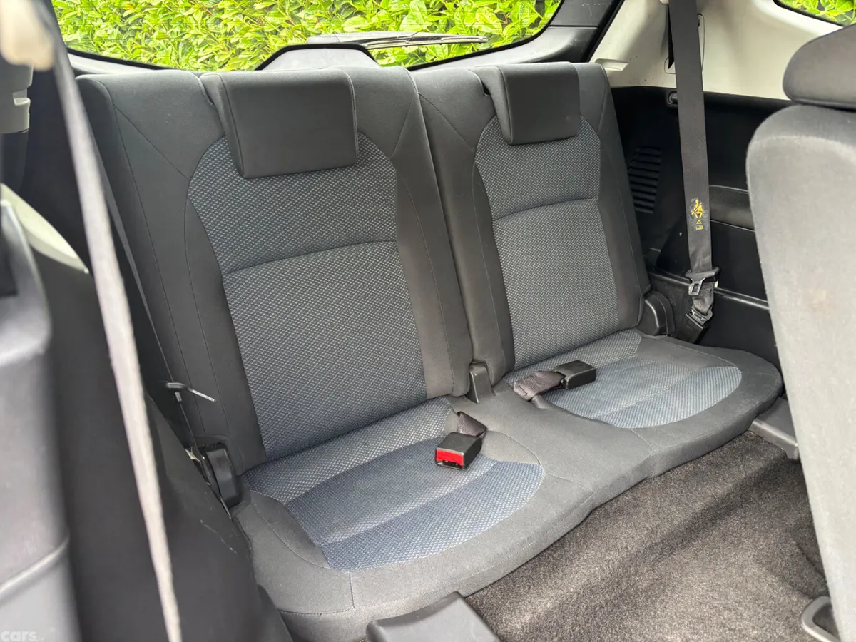 Nissan Qashqai+2 MPV, Diesel, 2013, Black