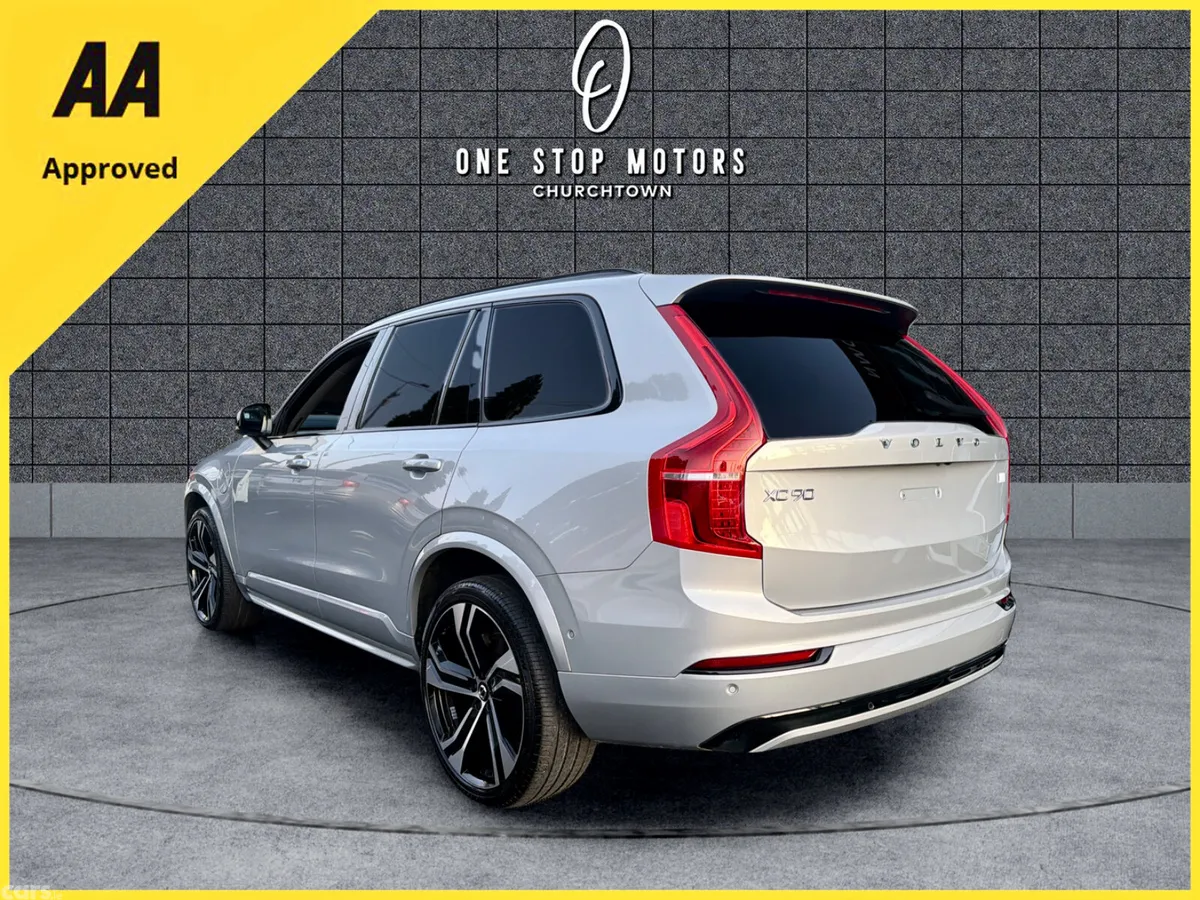 Volvo XC90 SUV, Petrol Plug-in Hybrid, 2023, Silver