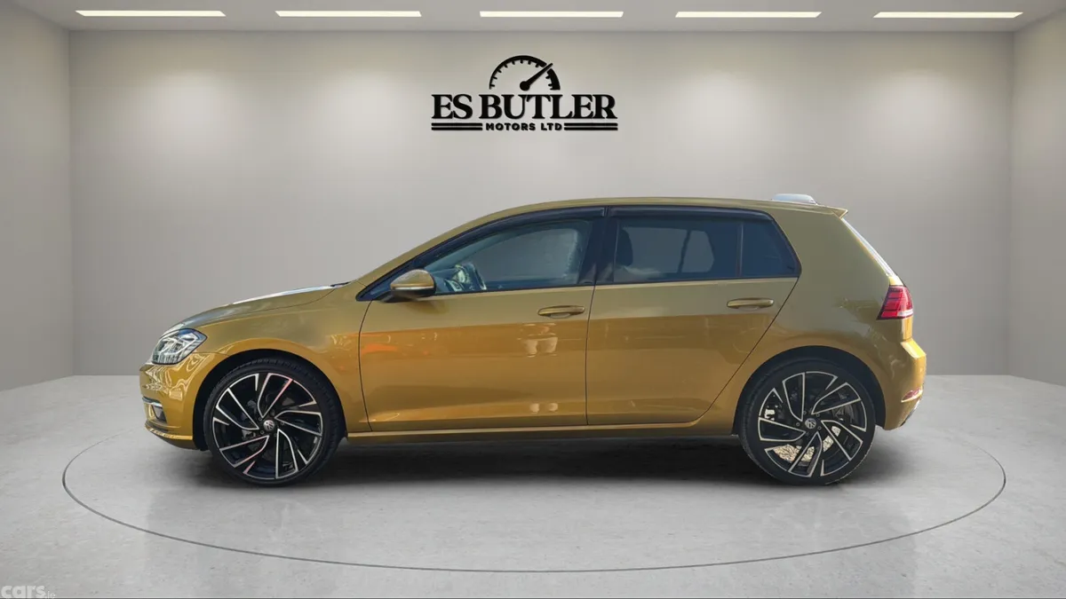 Volkswagen Golf Hatchback, Petrol, 2019, Gold