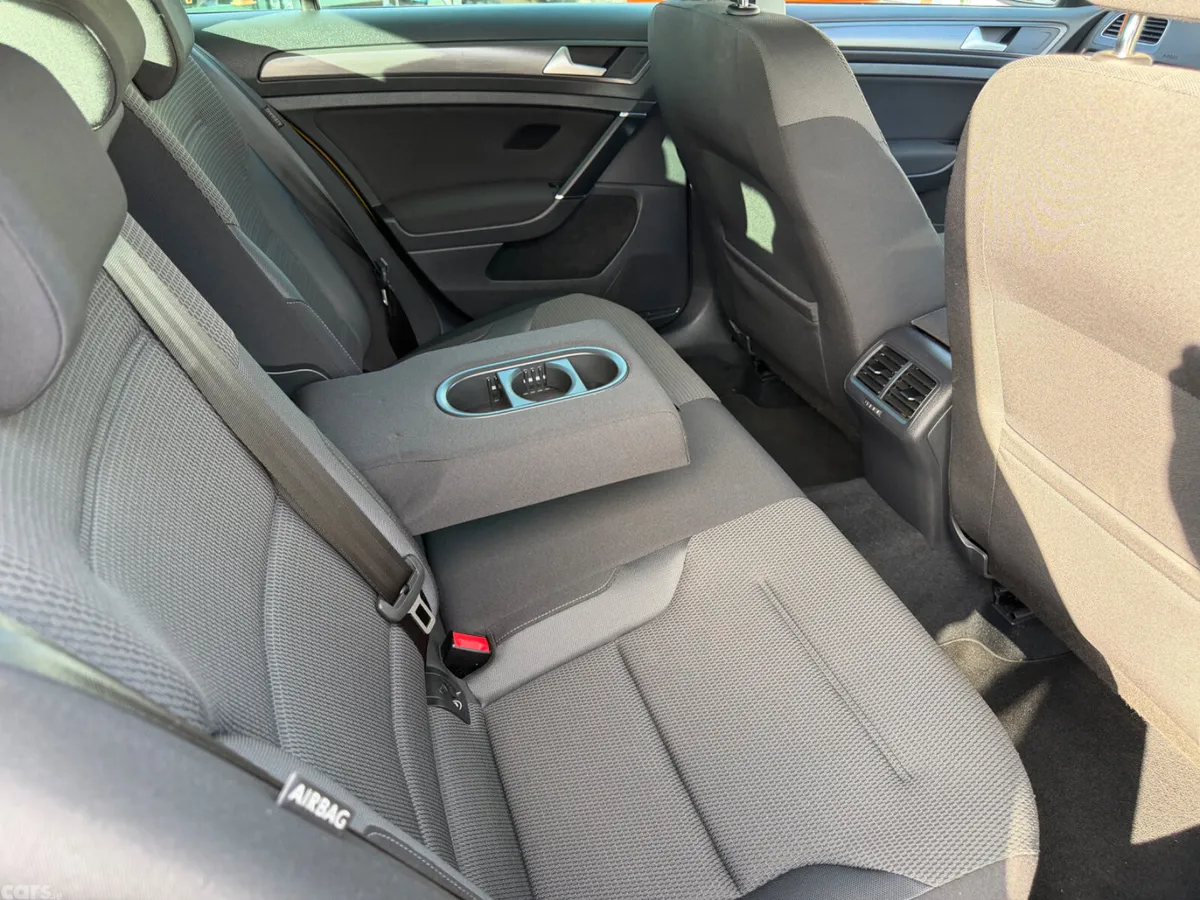 Volkswagen Golf Hatchback, Petrol, 2019, Gold