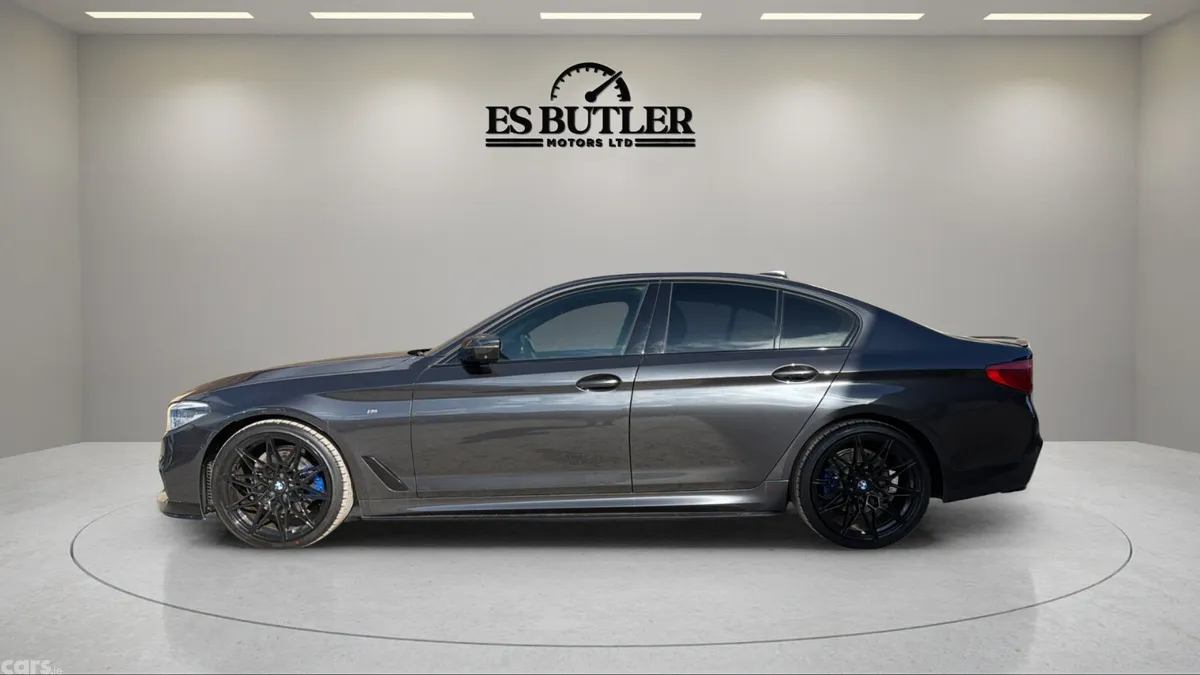 BMW 5-Series Saloon, Diesel, 2018, Grey