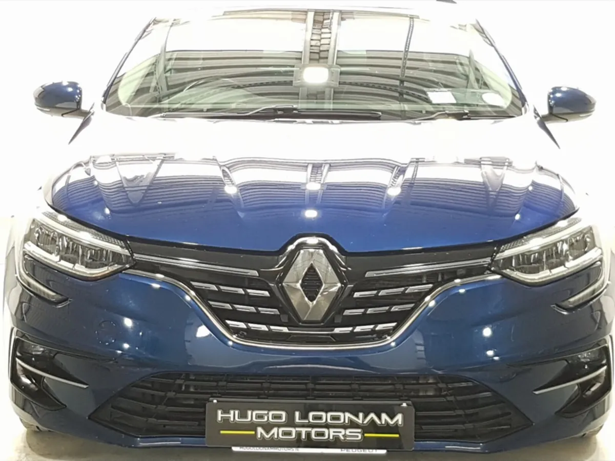 Renault Megane Saloon, Diesel, 2021, Blue