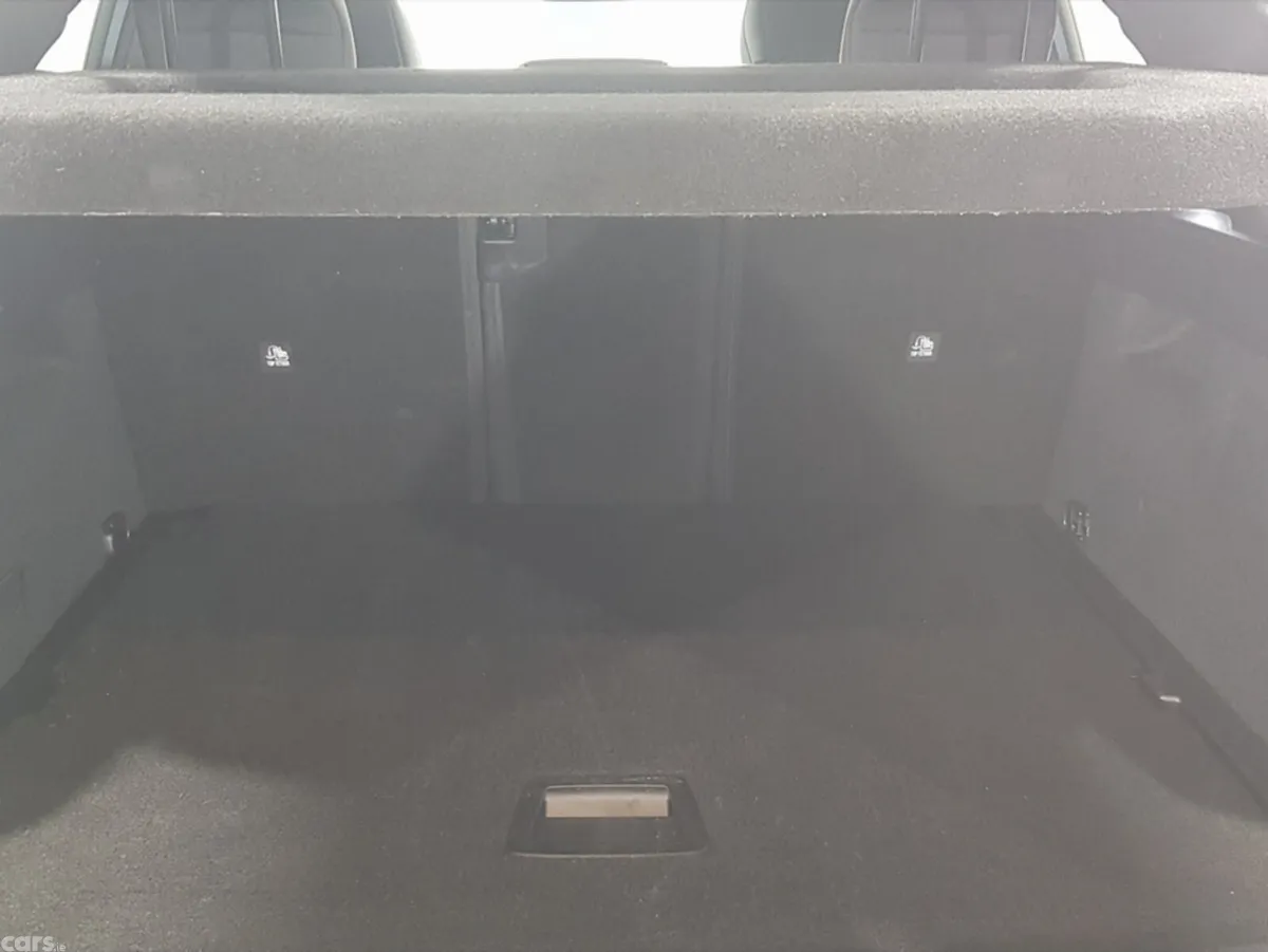 Peugeot 3008 MPV, Petrol, 2026, Blue