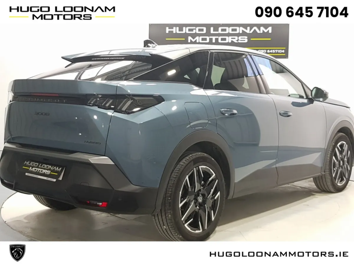 Peugeot 3008 MPV, Petrol, 2026, Blue