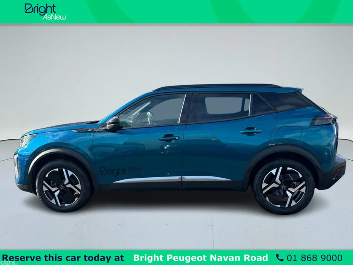 Peugeot 2008 MPV, Electric, 2026, Blue