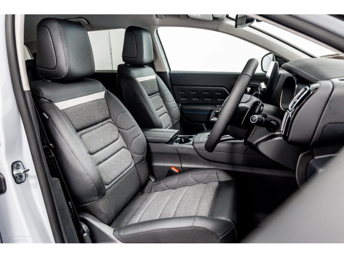 Citroen C5 Aircross SUV, Petrol Hybrid, 2026, White