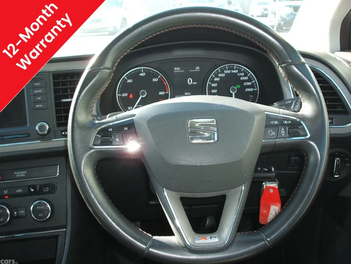 SEAT Leon Hatchback, Diesel, 2015, Grey