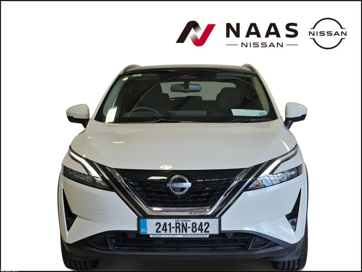 Nissan Qashqai MPV, Petrol, 2024, White