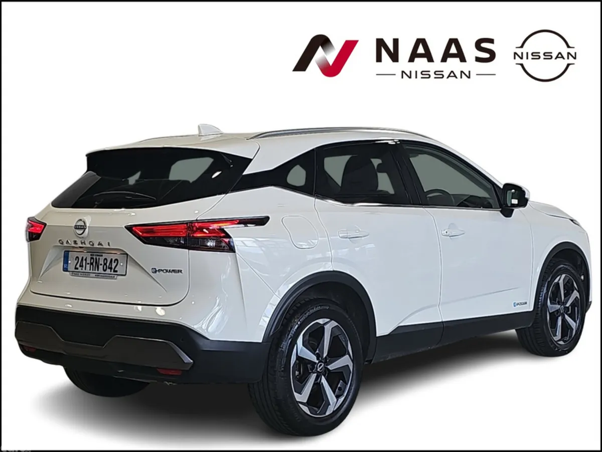 Nissan Qashqai MPV, Petrol, 2024, White