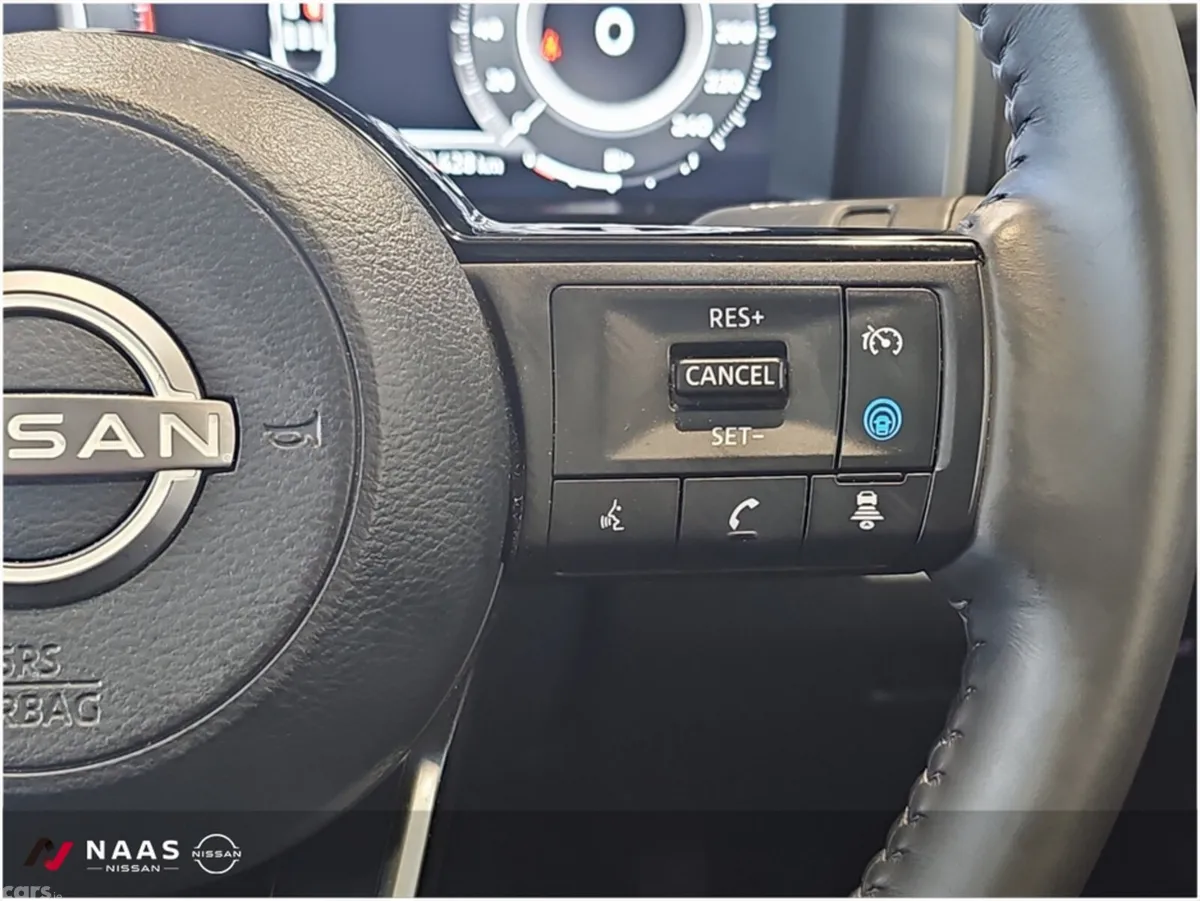 Nissan Qashqai MPV, Petrol Hybrid, 2025, Grey