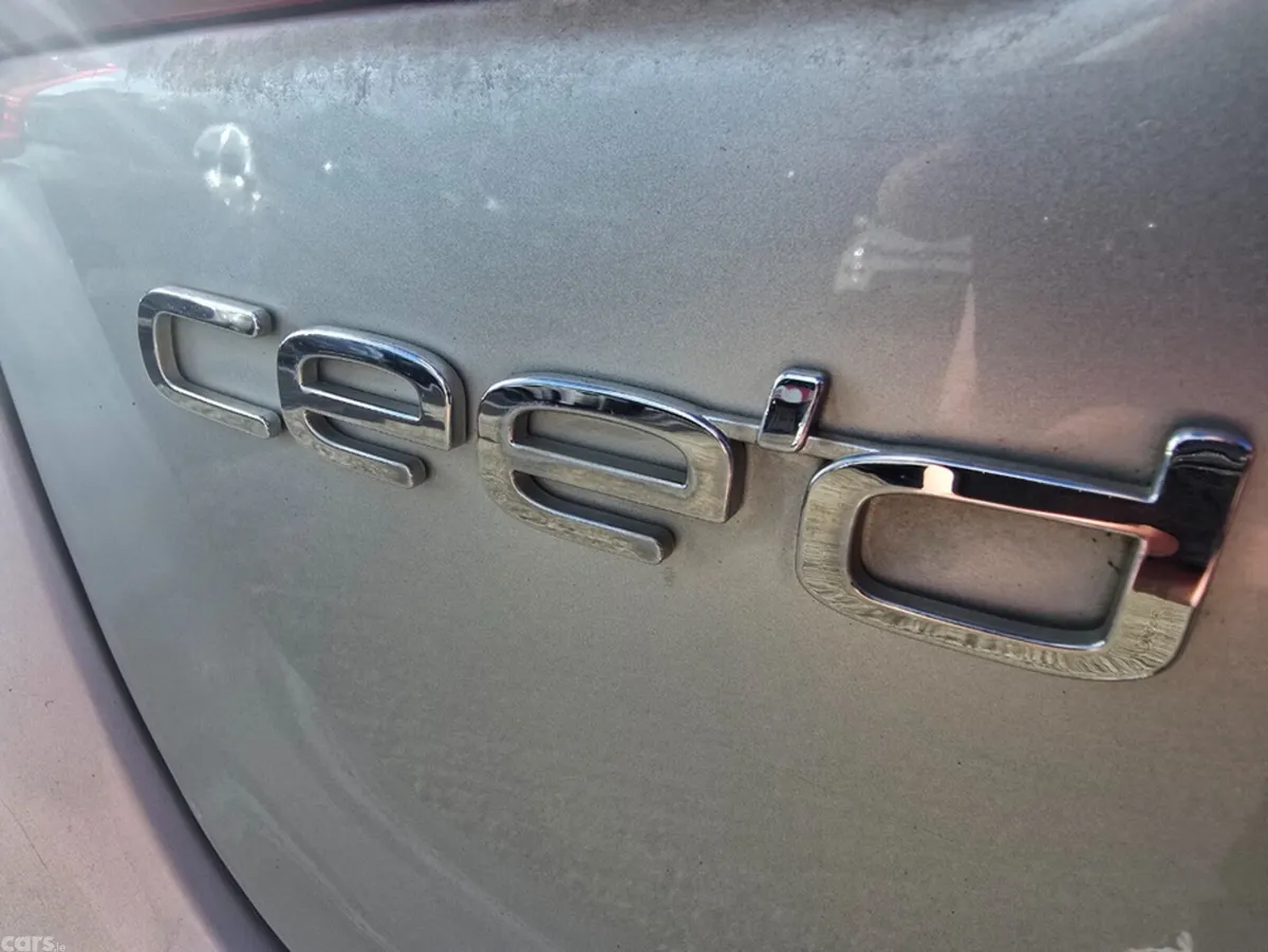 Kia Ceed Hatchback, Diesel, 2017, Silver