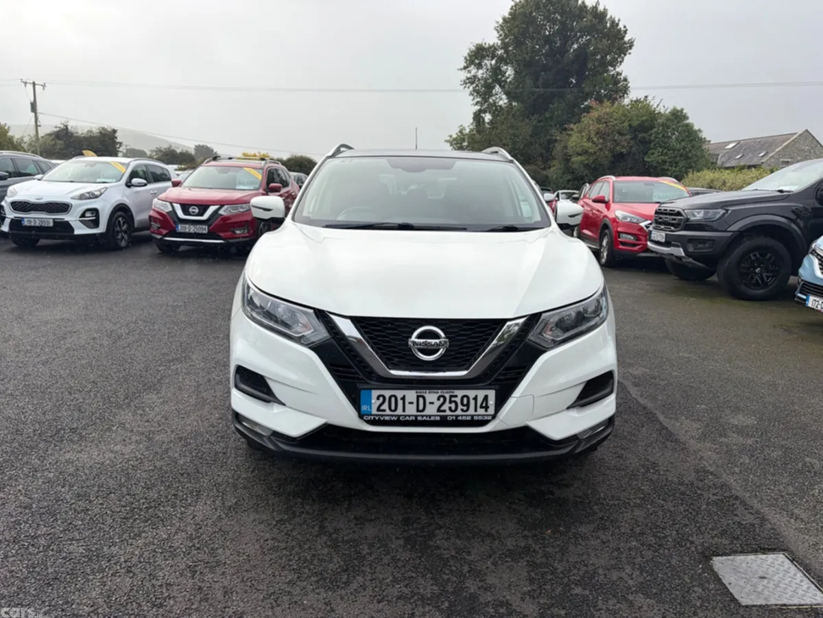 Nissan Qashqai MPV, Diesel, 2020, White