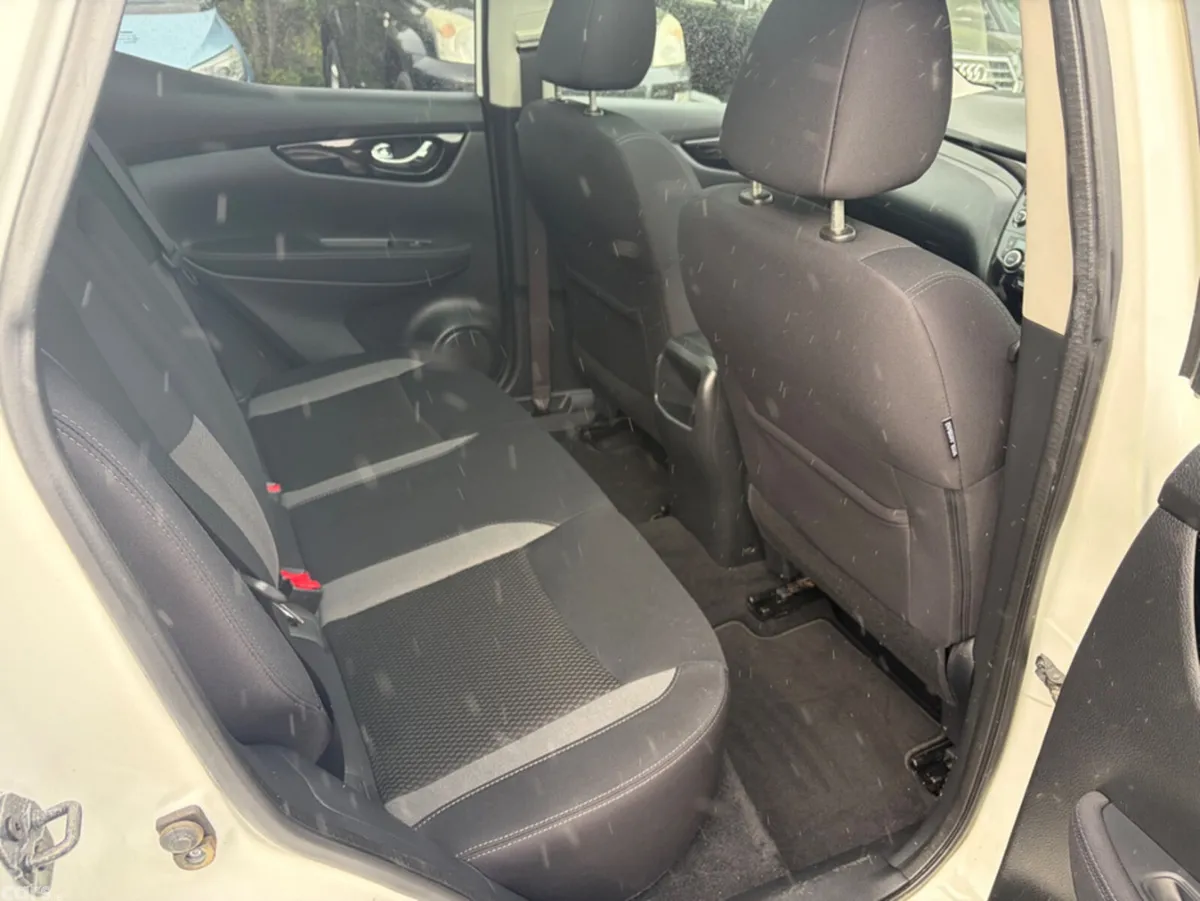 Nissan Qashqai MPV, Diesel, 2020, White