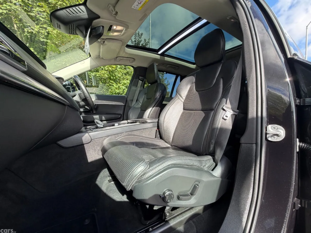 Volvo XC90 Estate, Petrol Plug-in Hybrid, 2023, Black