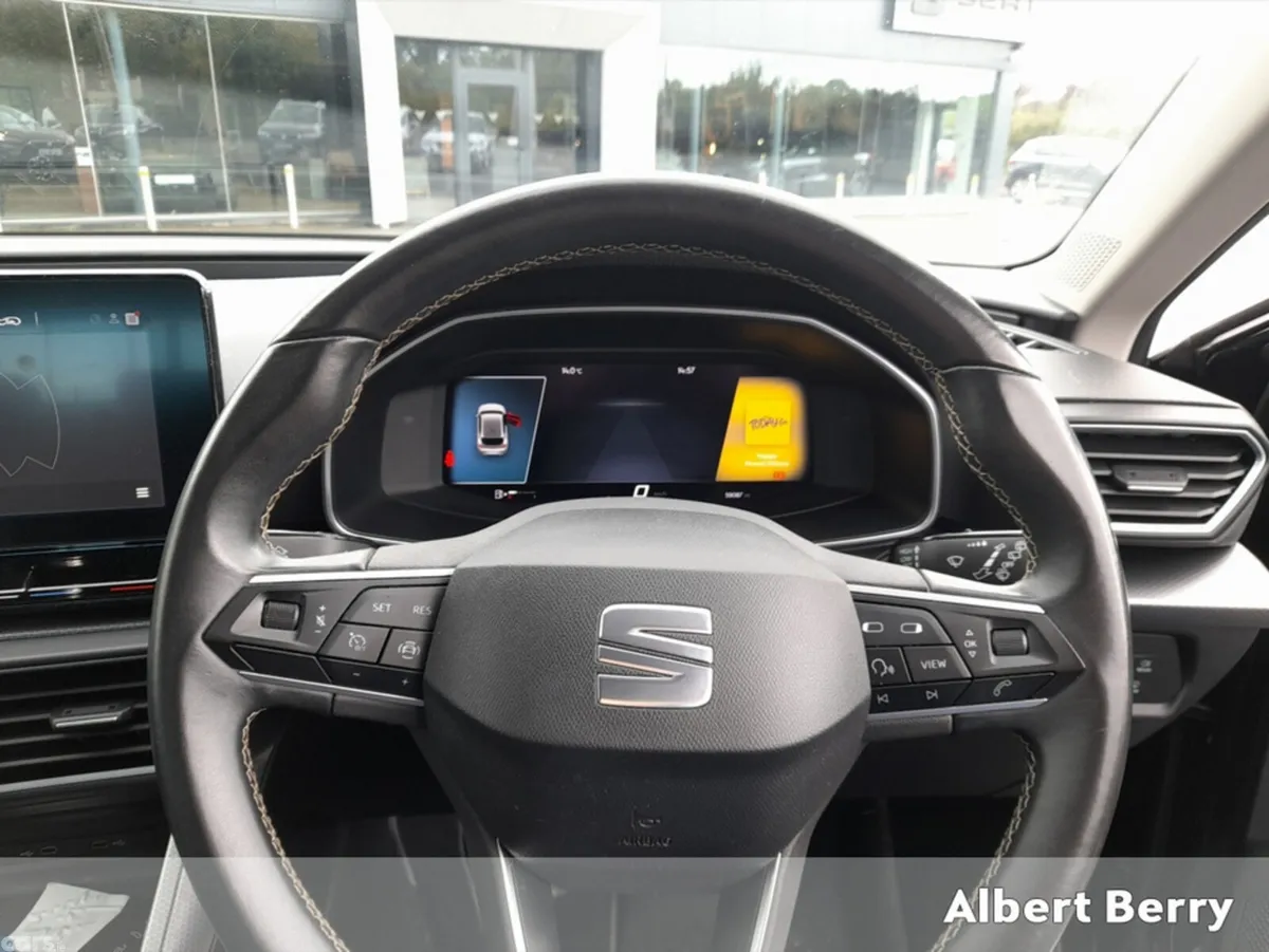 SEAT Leon Hatchback, Petrol, 2020, Black