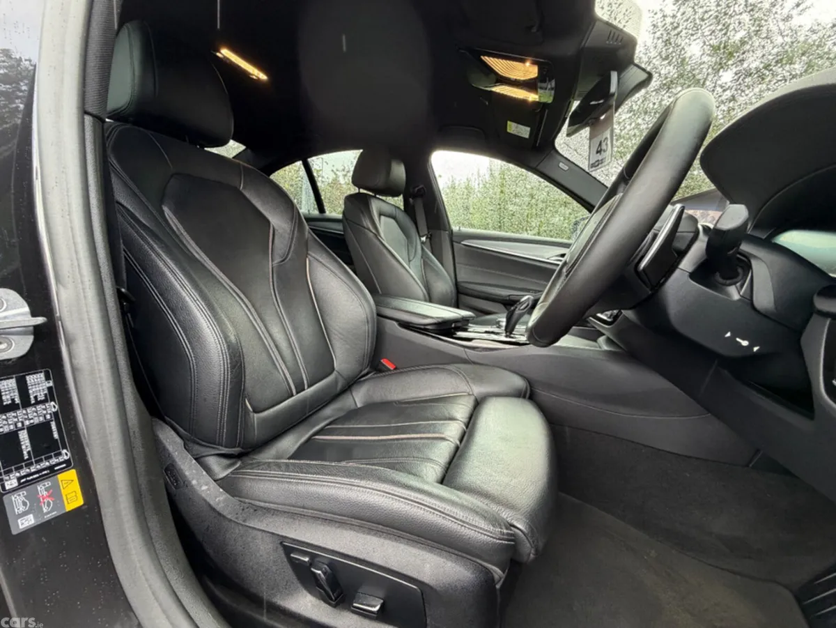 BMW 5-Series Saloon, Petrol Plug-in Hybrid, 2019, Grey