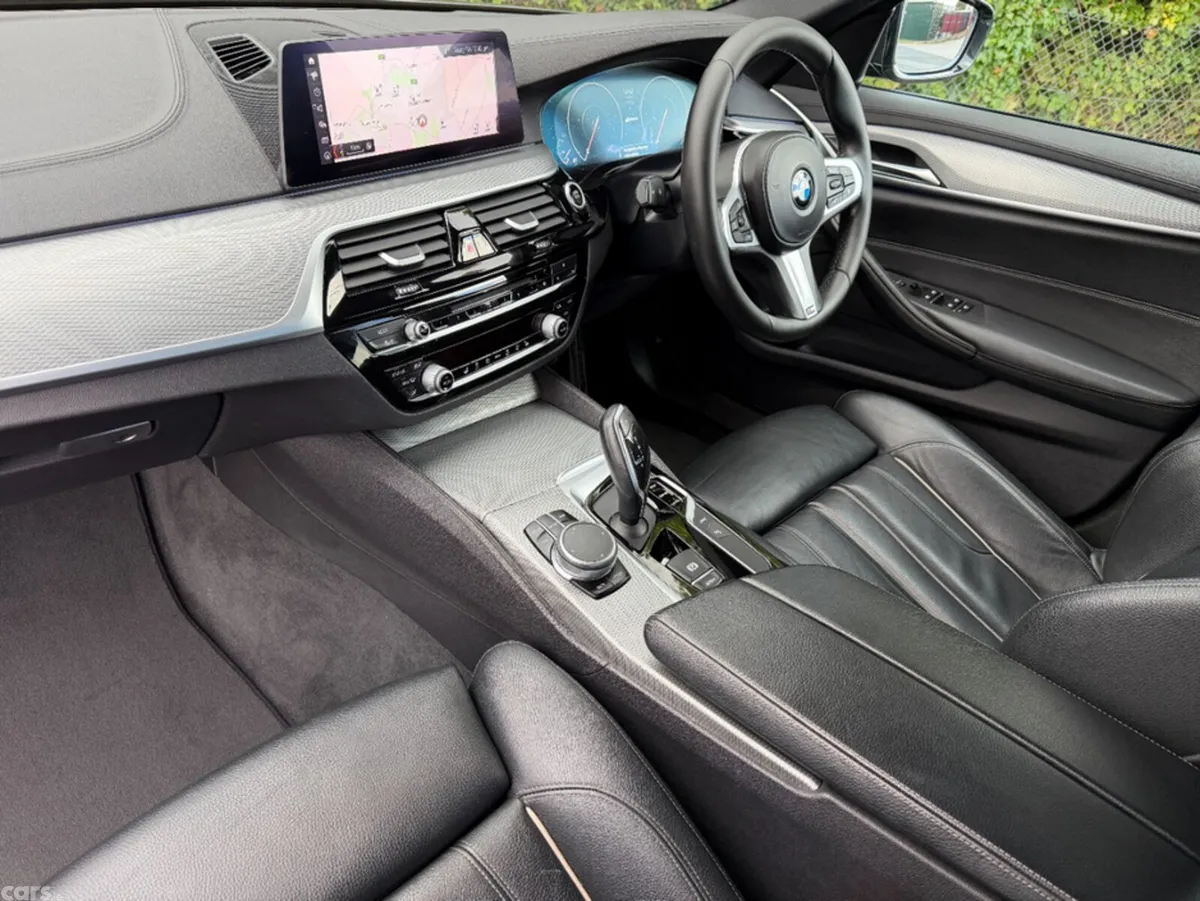 BMW 5-Series Saloon, Petrol Plug-in Hybrid, 2019, Grey