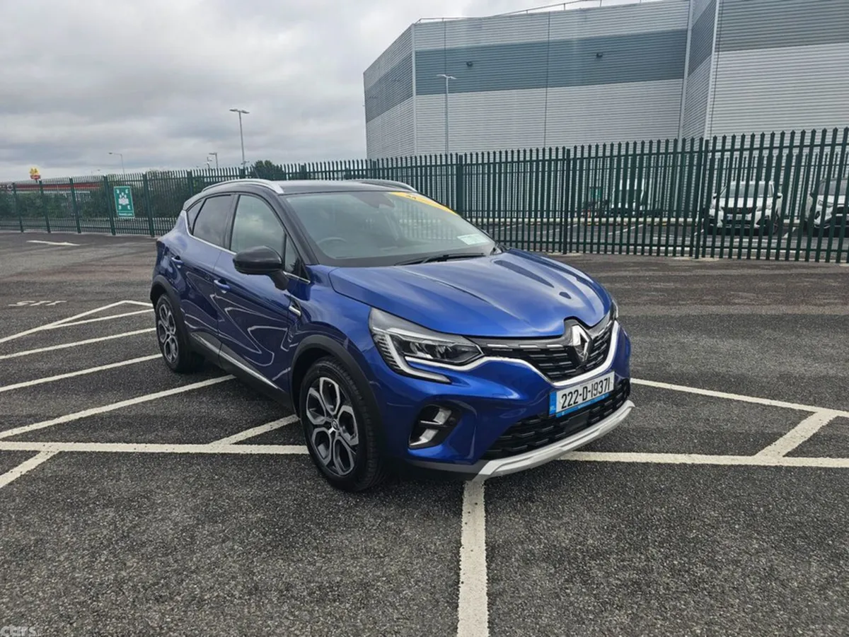 Renault Captur Hatchback, Petrol, 2022, Blue