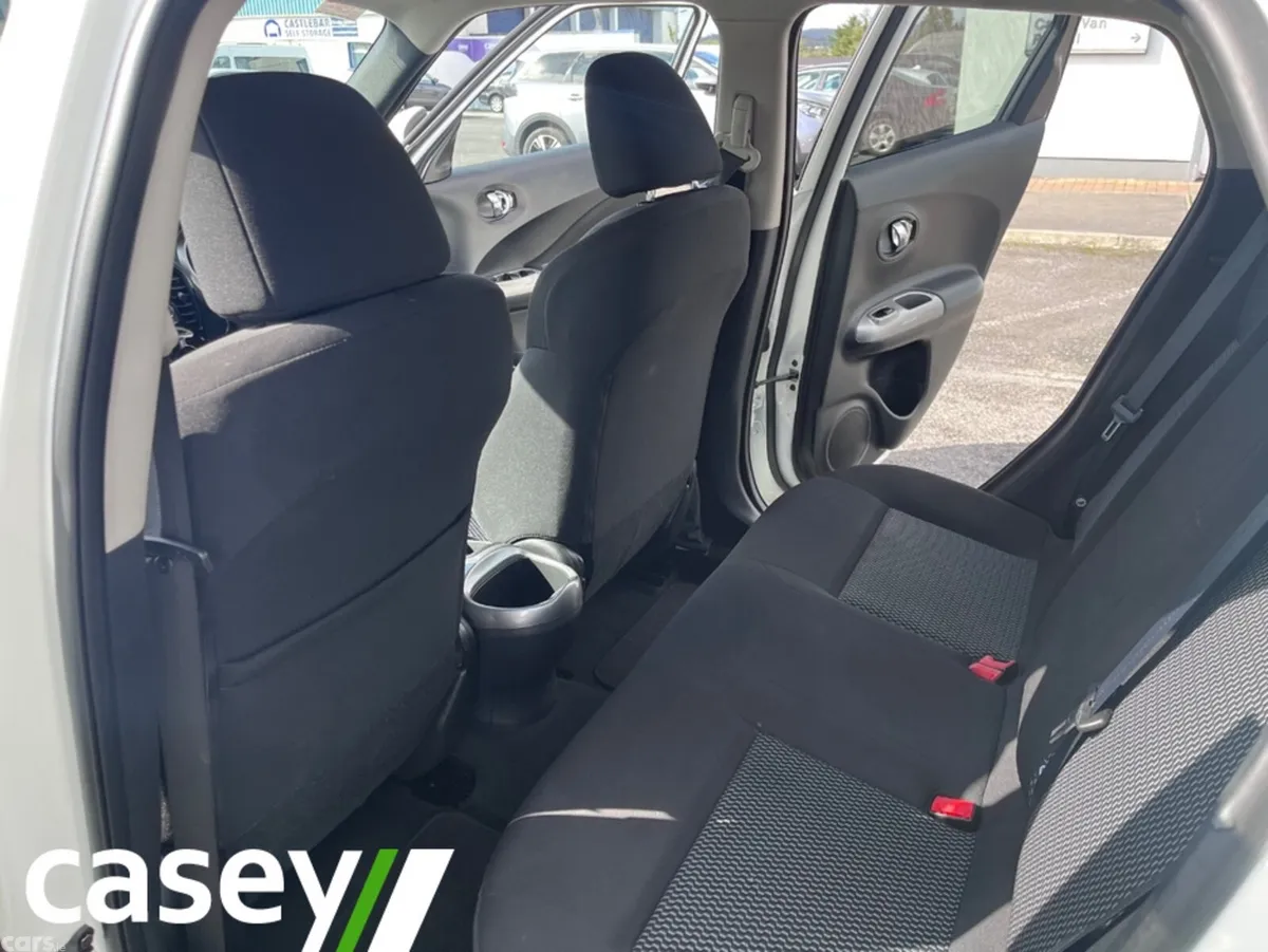 Nissan Juke Hatchback, Diesel, 2017, White