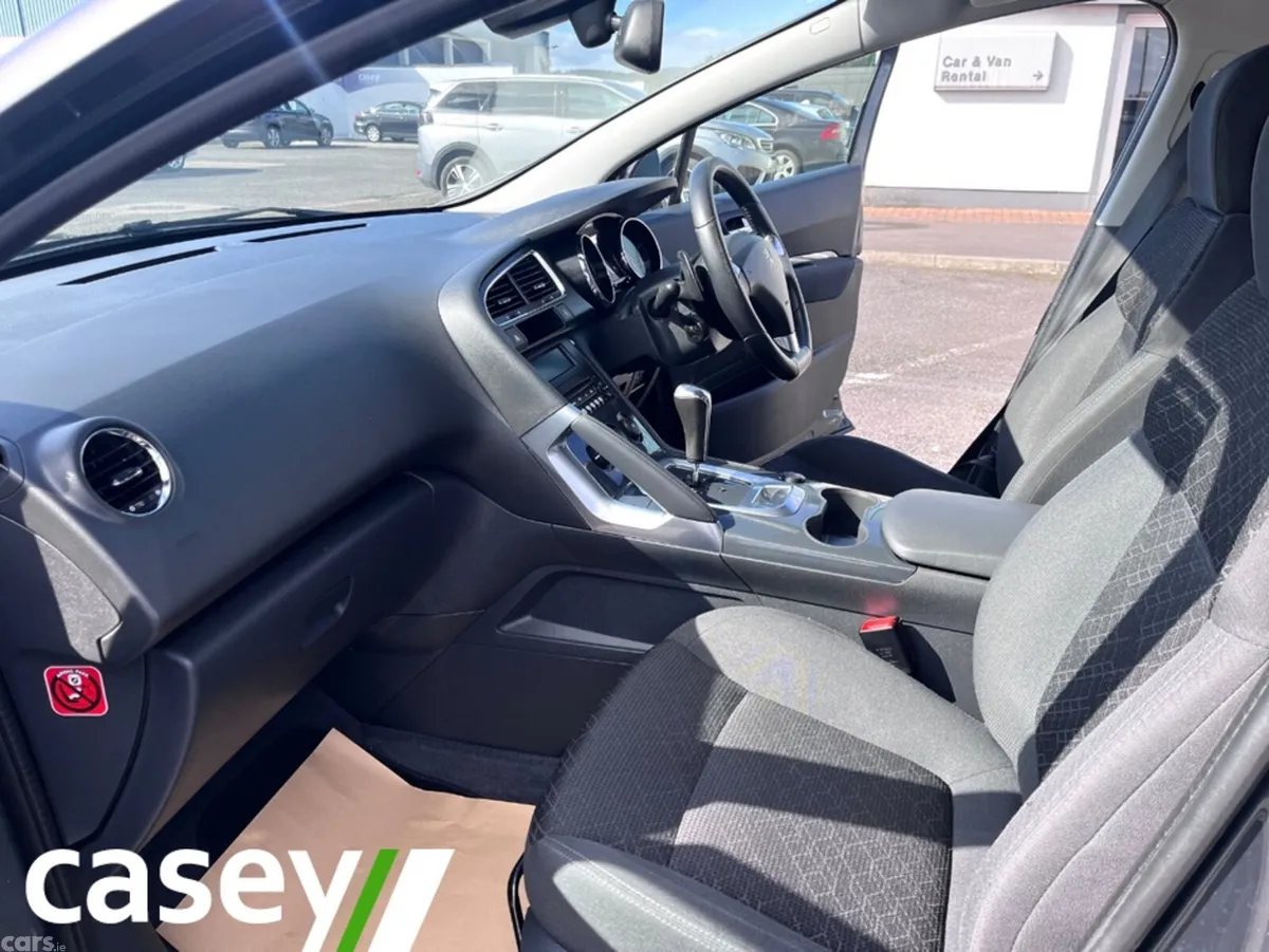 Peugeot 3008 Hatchback, Diesel, 2015, Grey