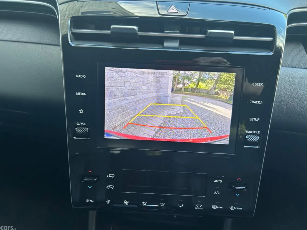 Hyundai Tucson MPV, Diesel, 2022, Red