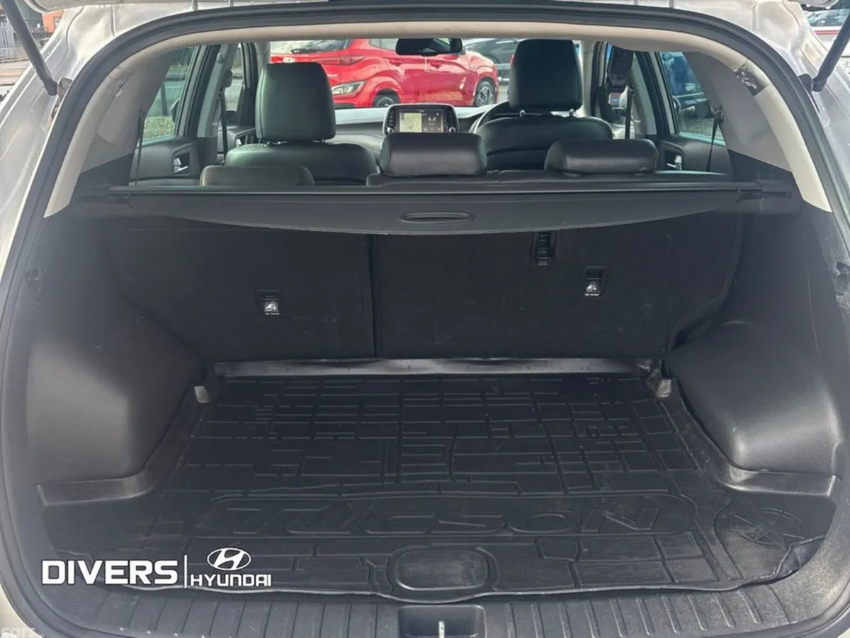 Hyundai Tucson MPV, Diesel, 2019, Grey