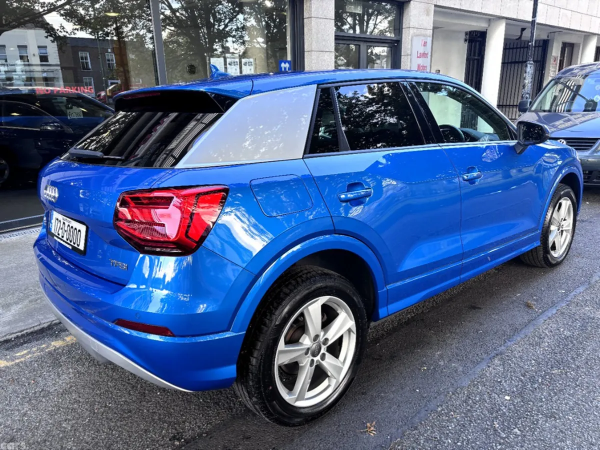 Audi Q2 Hatchback, Petrol, 2017, Blue
