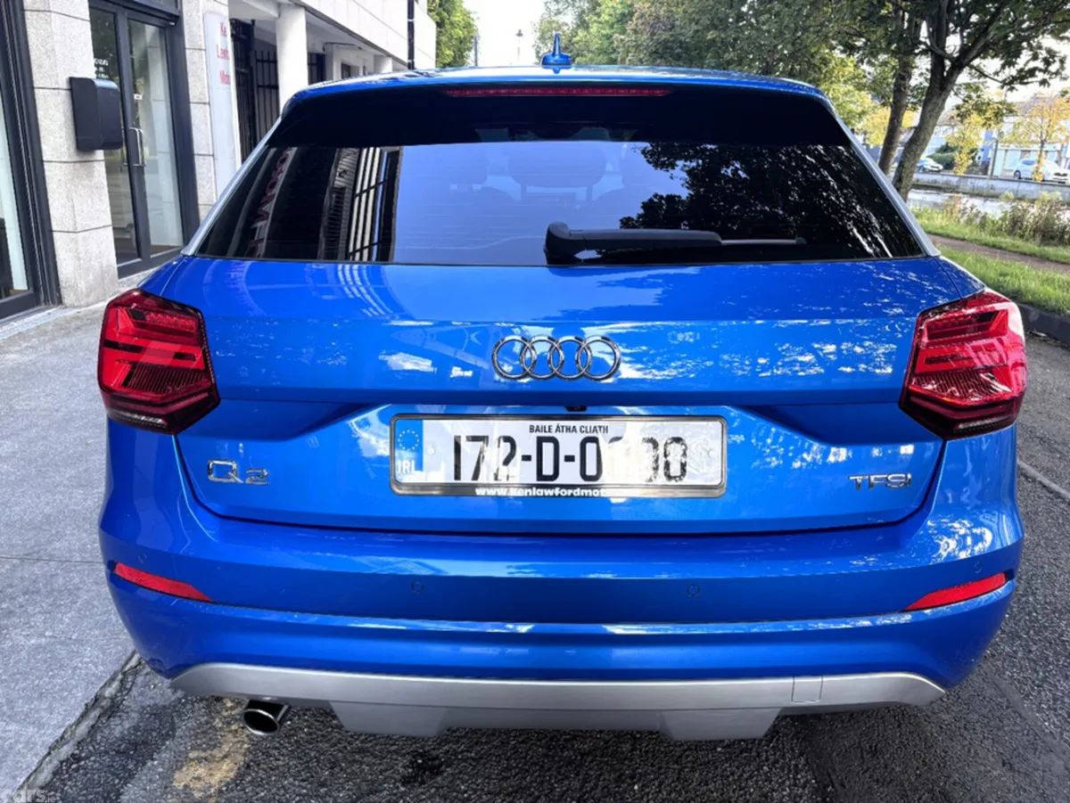 Audi Q2 Hatchback, Petrol, 2017, Blue