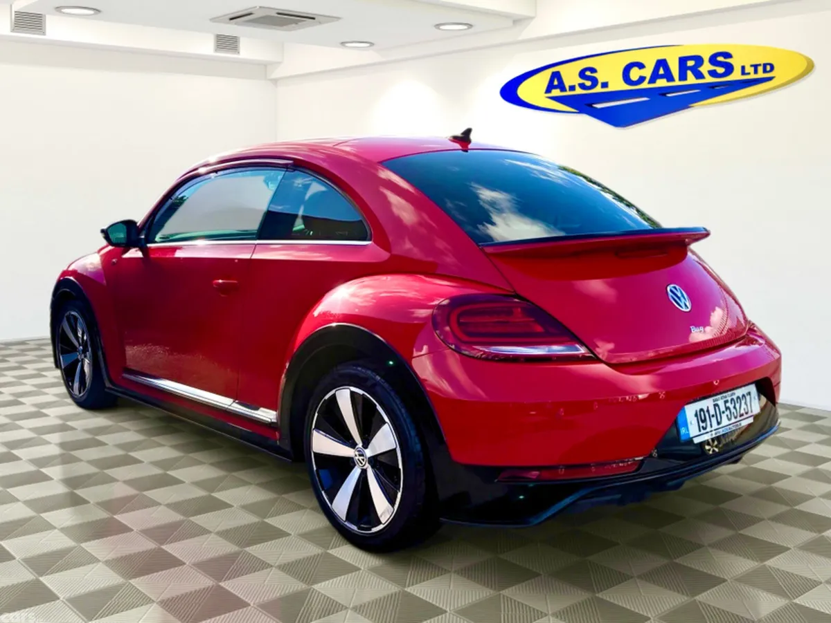 Volkswagen Beetle Hatchback, Petrol, 2019, Red