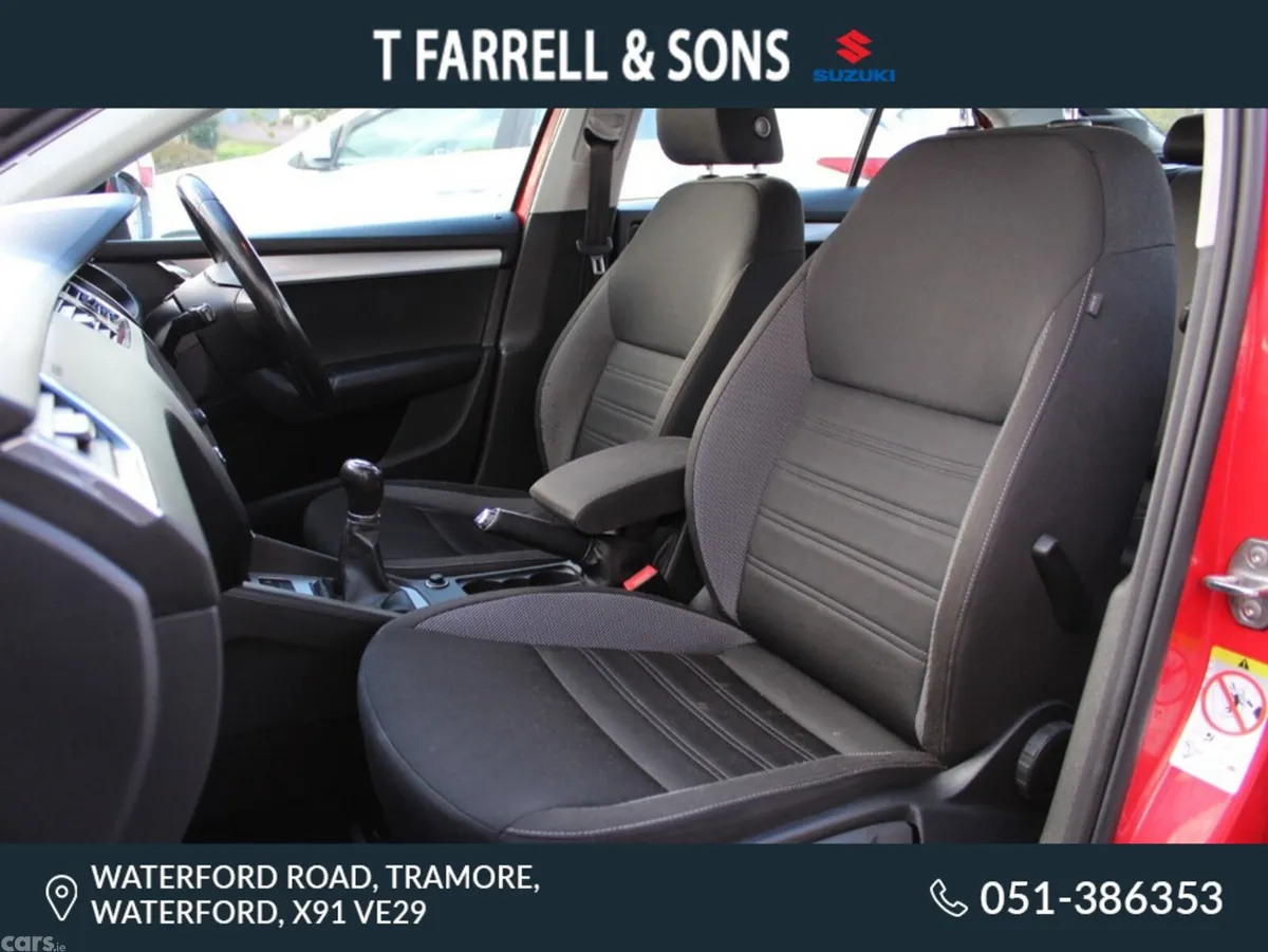 Skoda Octavia Hatchback, Diesel, 2019, Red