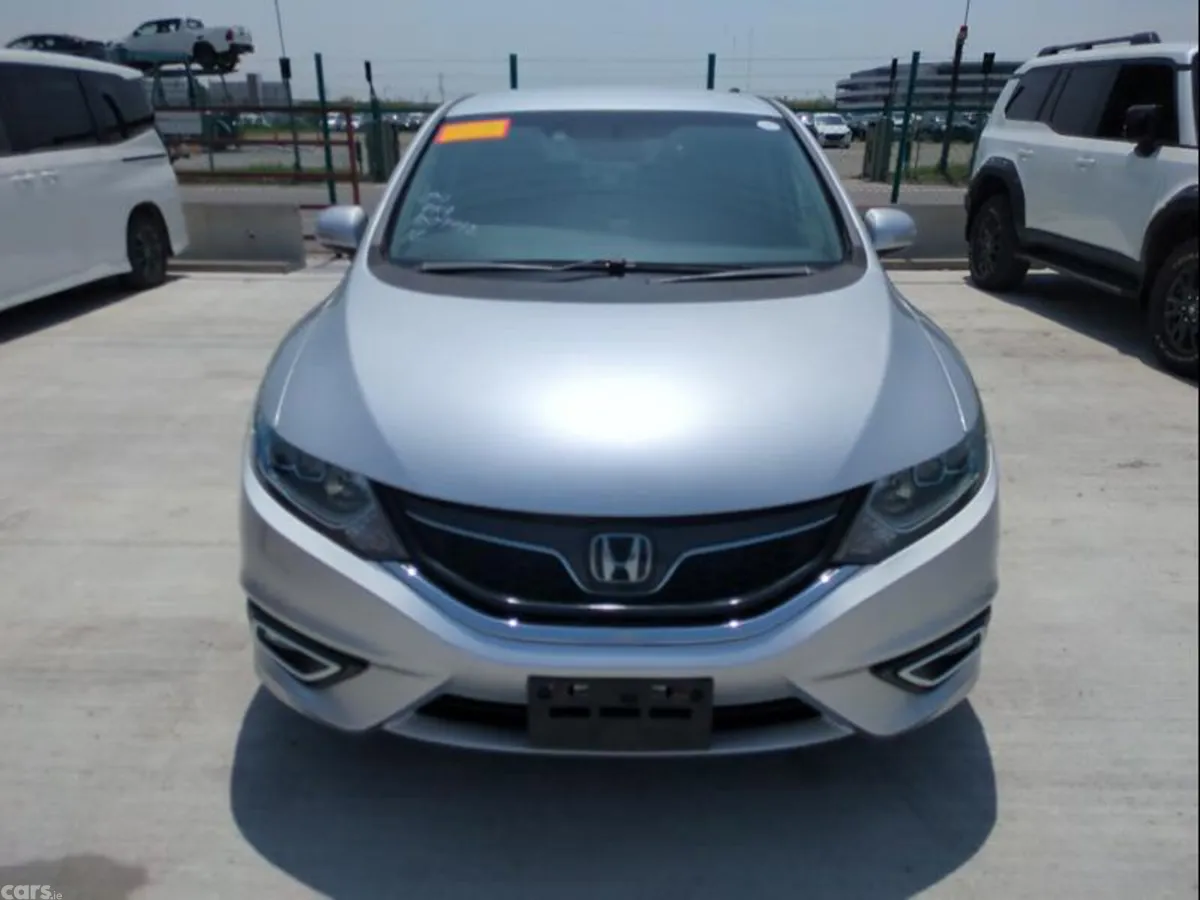 Honda Jade Hatchback, Petrol Hybrid, 2015, Silver