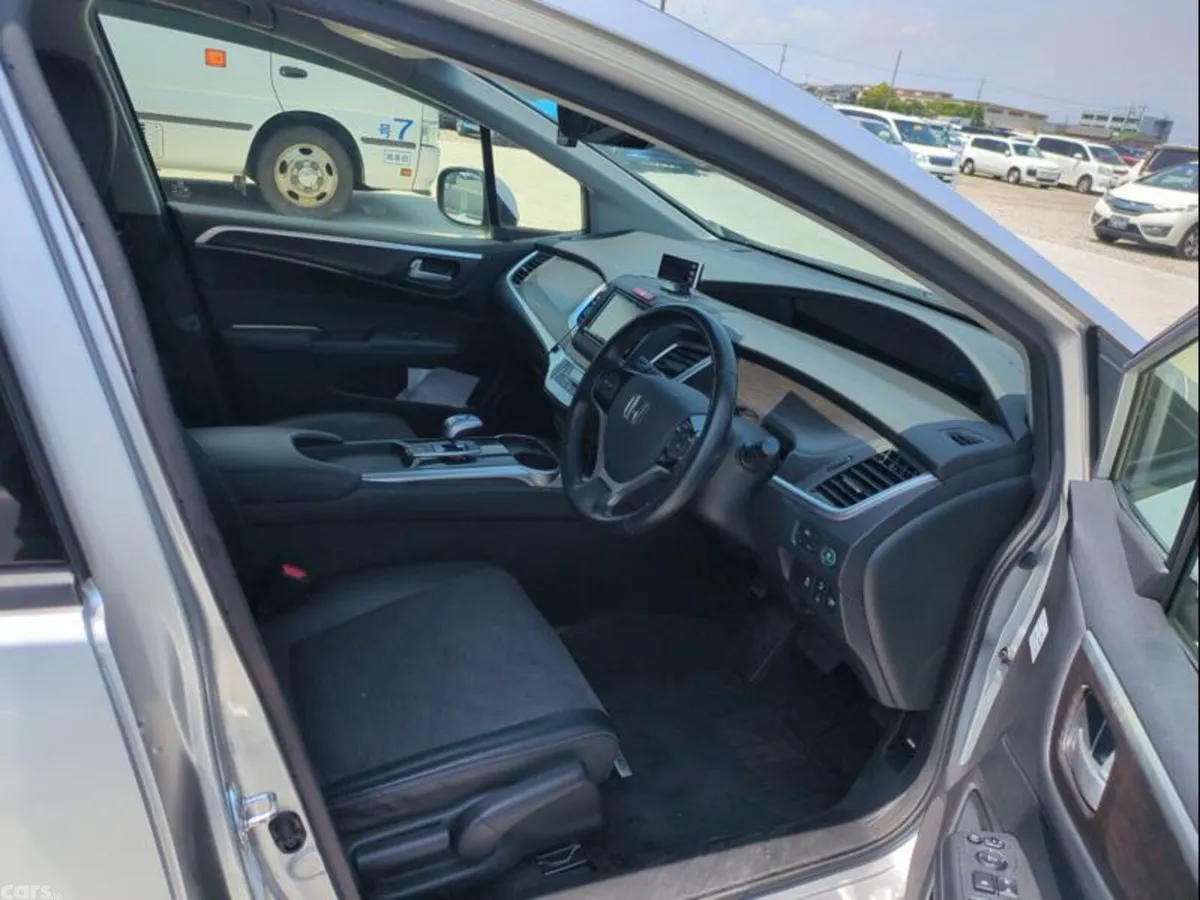 Honda Jade Hatchback, Petrol Hybrid, 2015, Silver