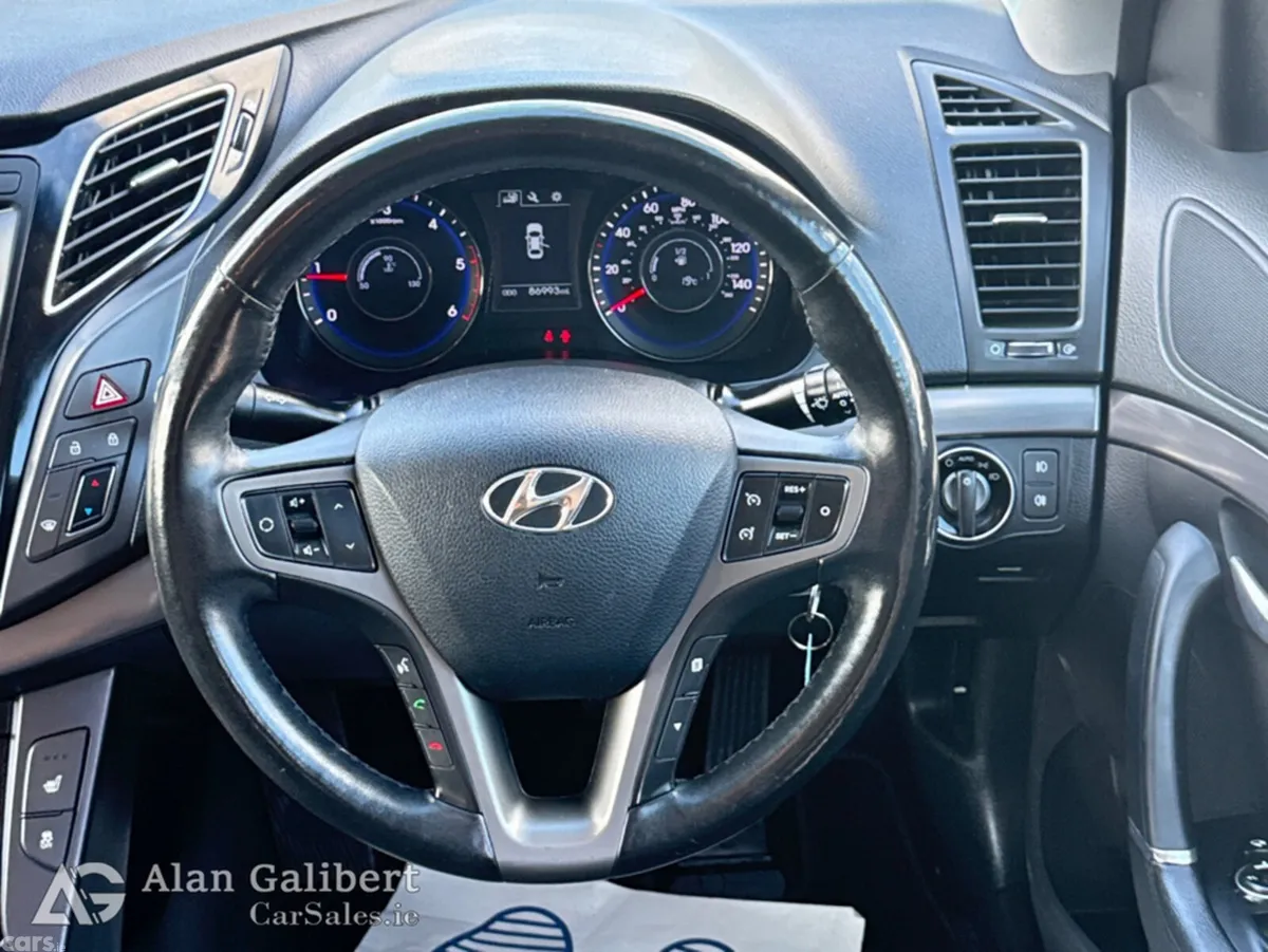 Hyundai i40 Saloon, Diesel, 2018, Silver