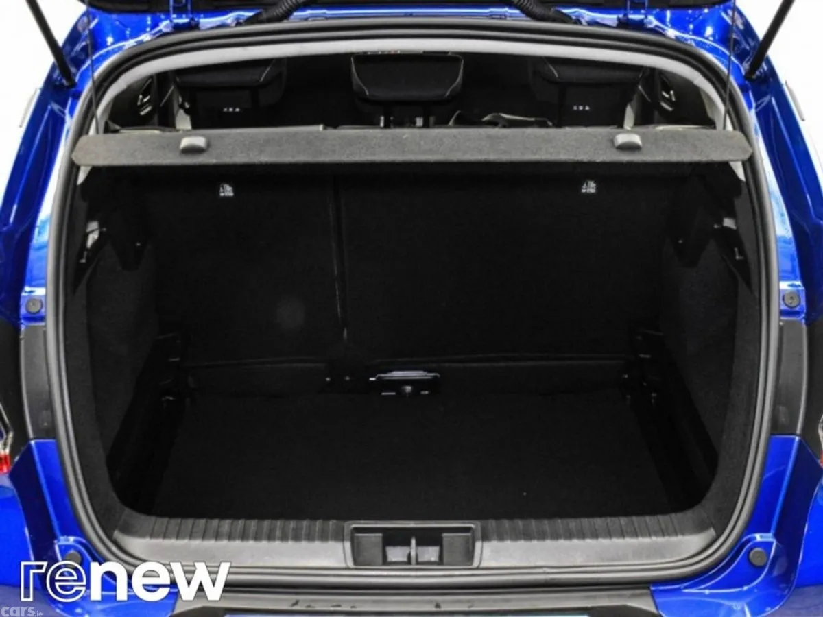 Renault Captur Hatchback, Diesel, 2021, Blue