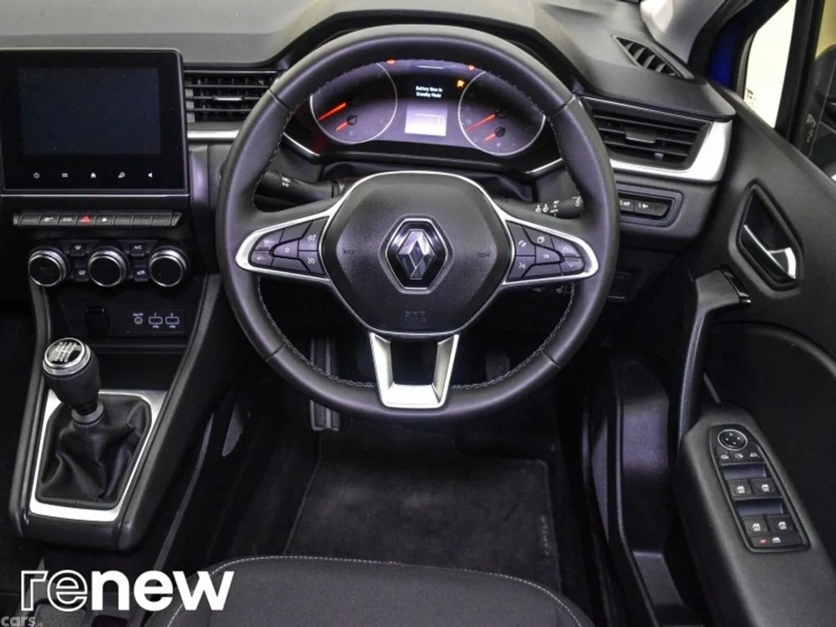 Renault Captur Hatchback, Diesel, 2021, Blue