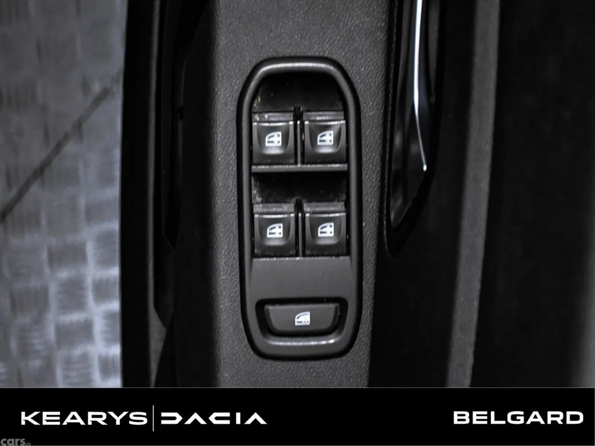 Dacia Duster SUV, Petrol, 2020, Grey