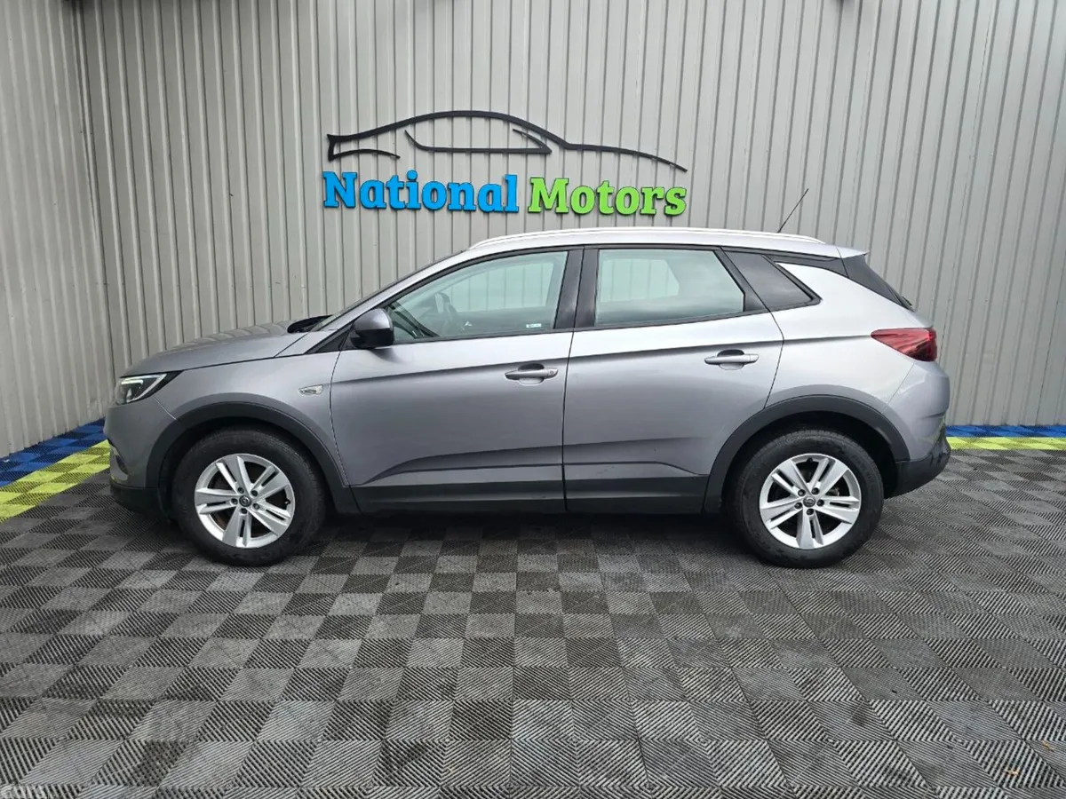 Opel Grandland X SUV, Diesel, 2019, Grey
